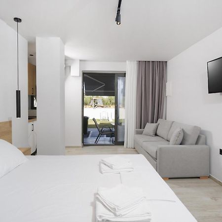 Rigas Boutique Rooms Пефкохори Екстериор снимка